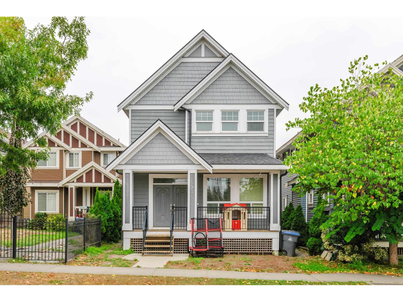 5930 128 Street, Surrey, British Columbia  V3X 1T3 - Photo 1 - R3071873