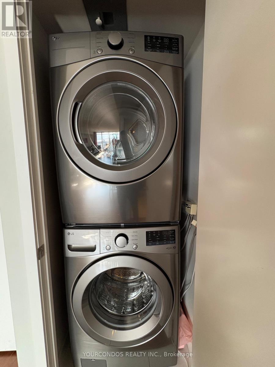 2110 - 25 Capreol Court, Toronto (Waterfront Communities), Ontario  M5V 3Z7 - Photo 13 - C12549670