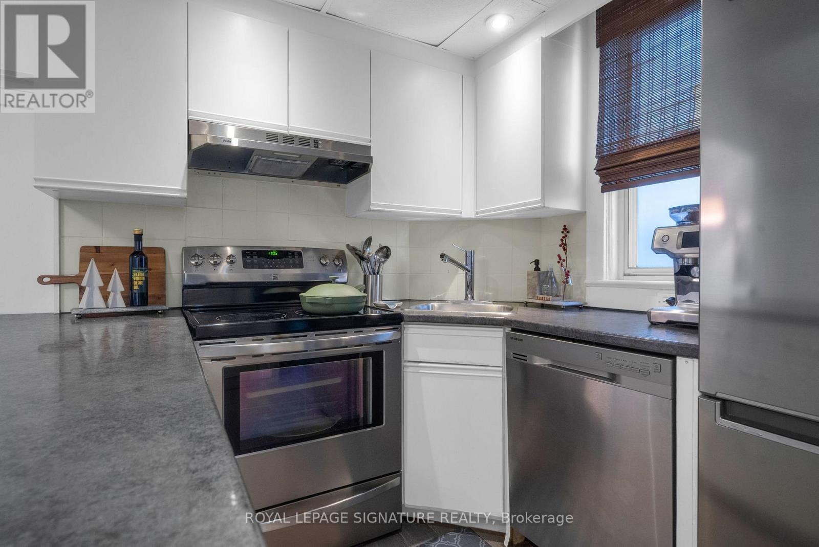 303 Forman Avenue, Toronto, Ontario  M4S 2S6 - Photo 14 - C12598220