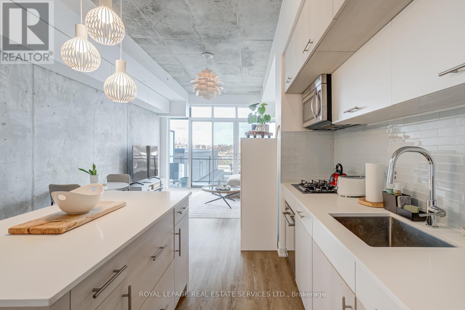 417 - 205 Manning Avenue, Toronto, Ontario  M6J 1V5 - Photo 10 - C12598226