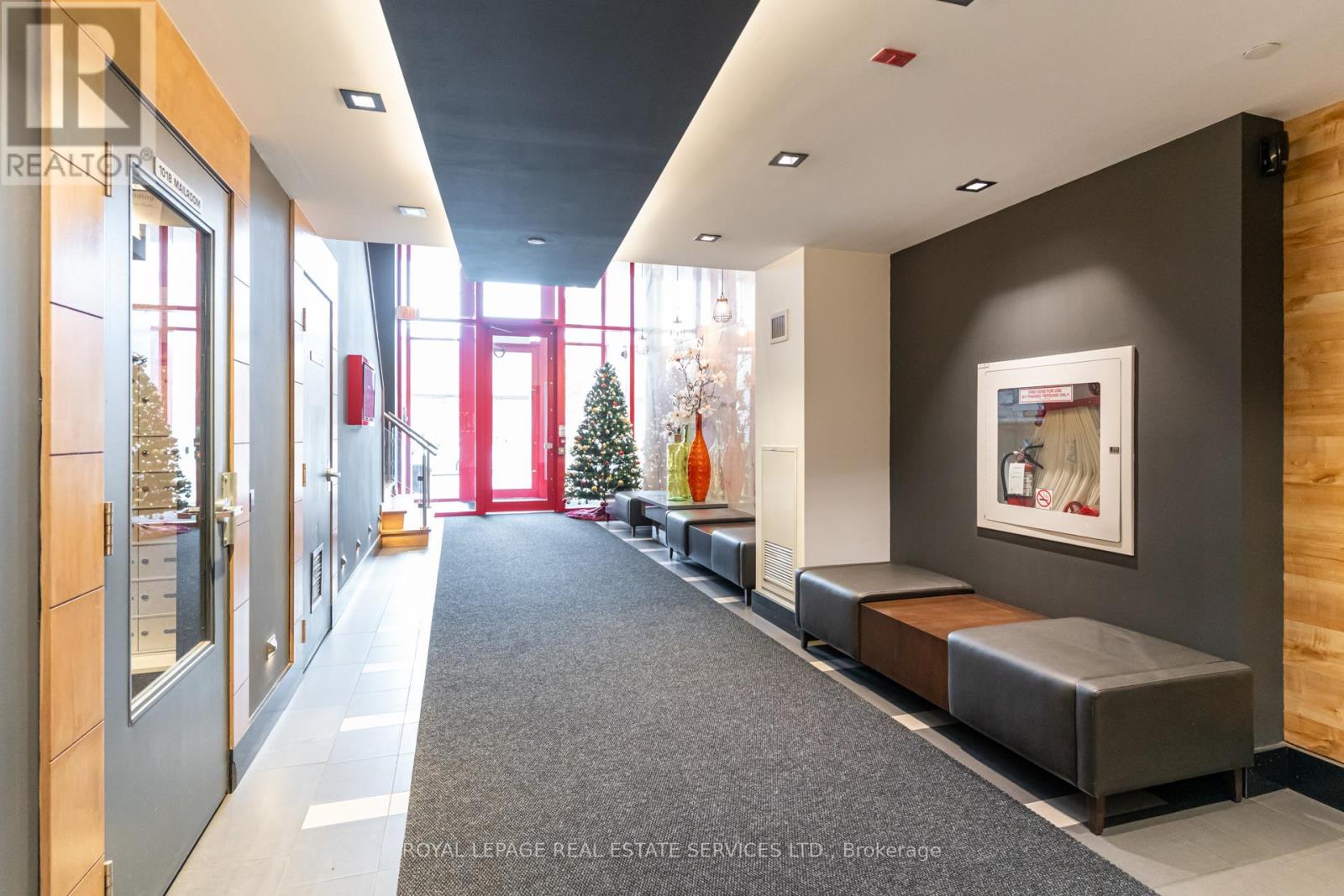 417 - 205 Manning Avenue, Toronto, Ontario  M6J 1V5 - Photo 3 - C12598226