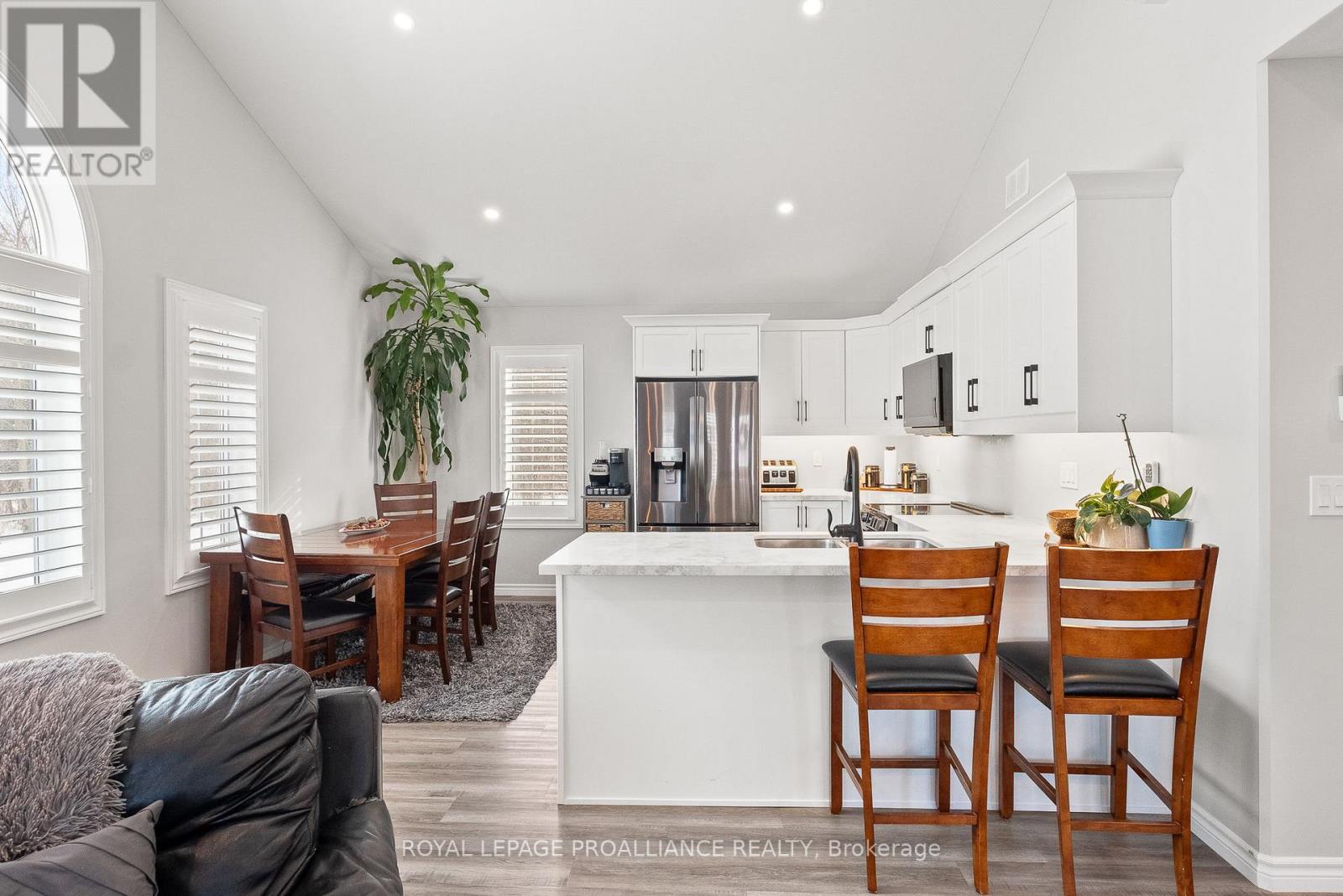 102 - 300 Croft Street, Port Hope, Ontario L1A 0E1 - Photo 10 - X12597840