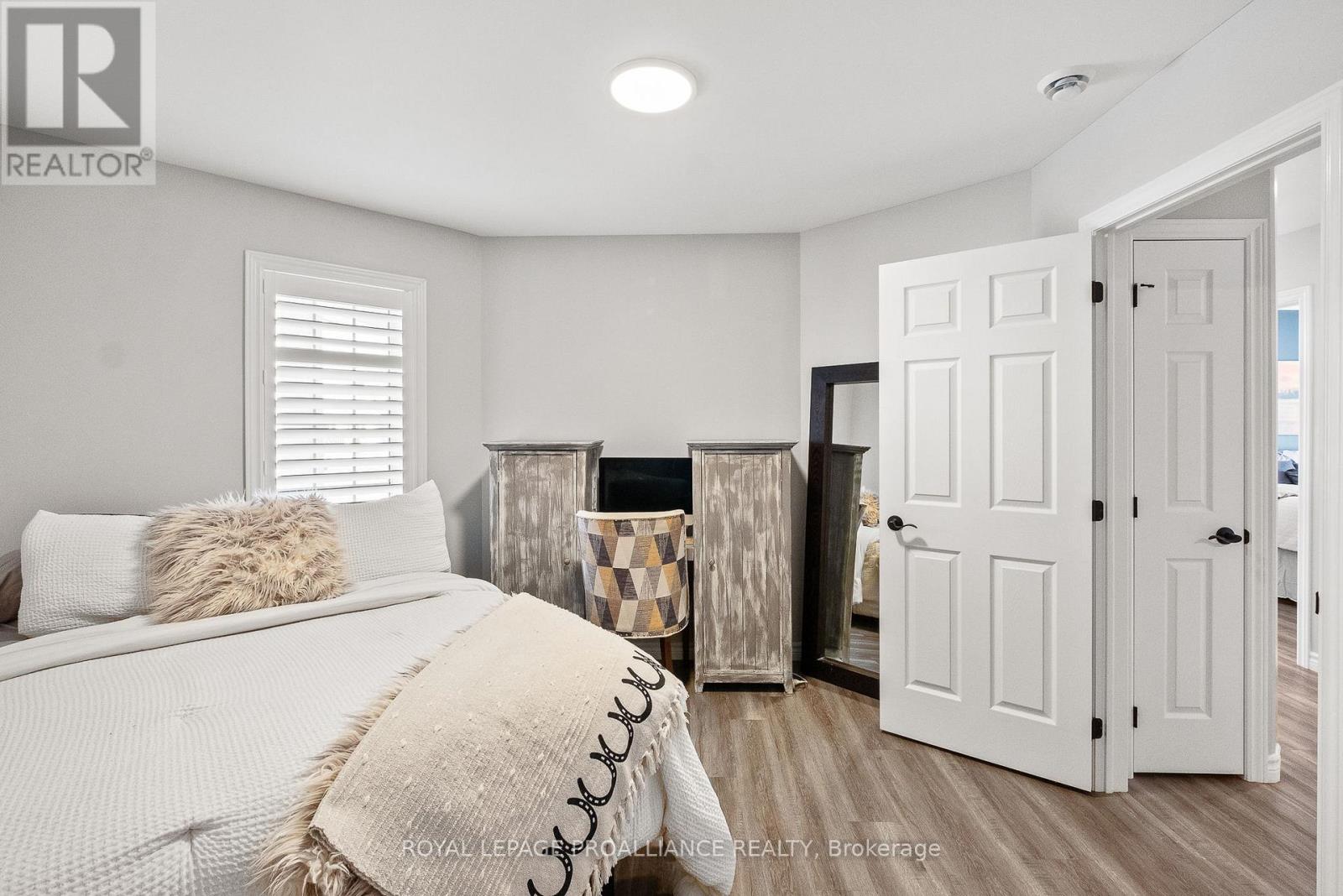 102 - 300 Croft Street, Port Hope, Ontario L1A 0E1 - Photo 23 - X12597840