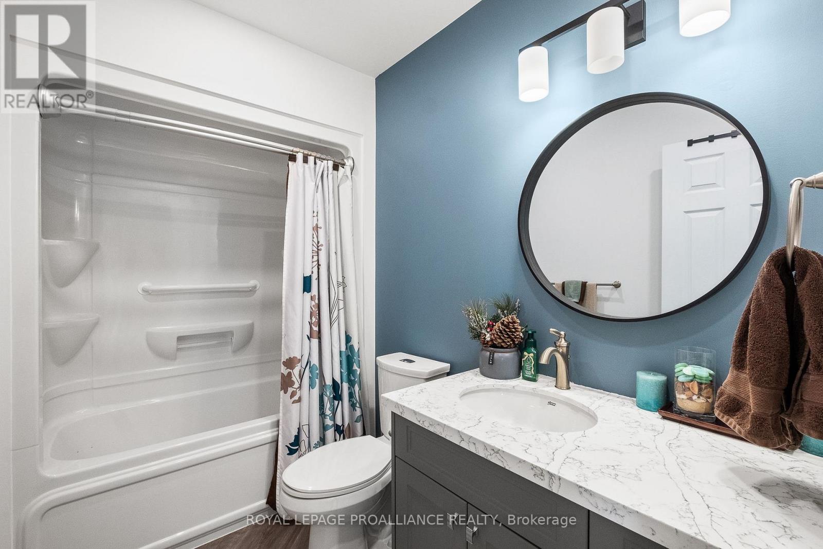 102 - 300 Croft Street, Port Hope, Ontario L1A 0E1 - Photo 16 - X12597840