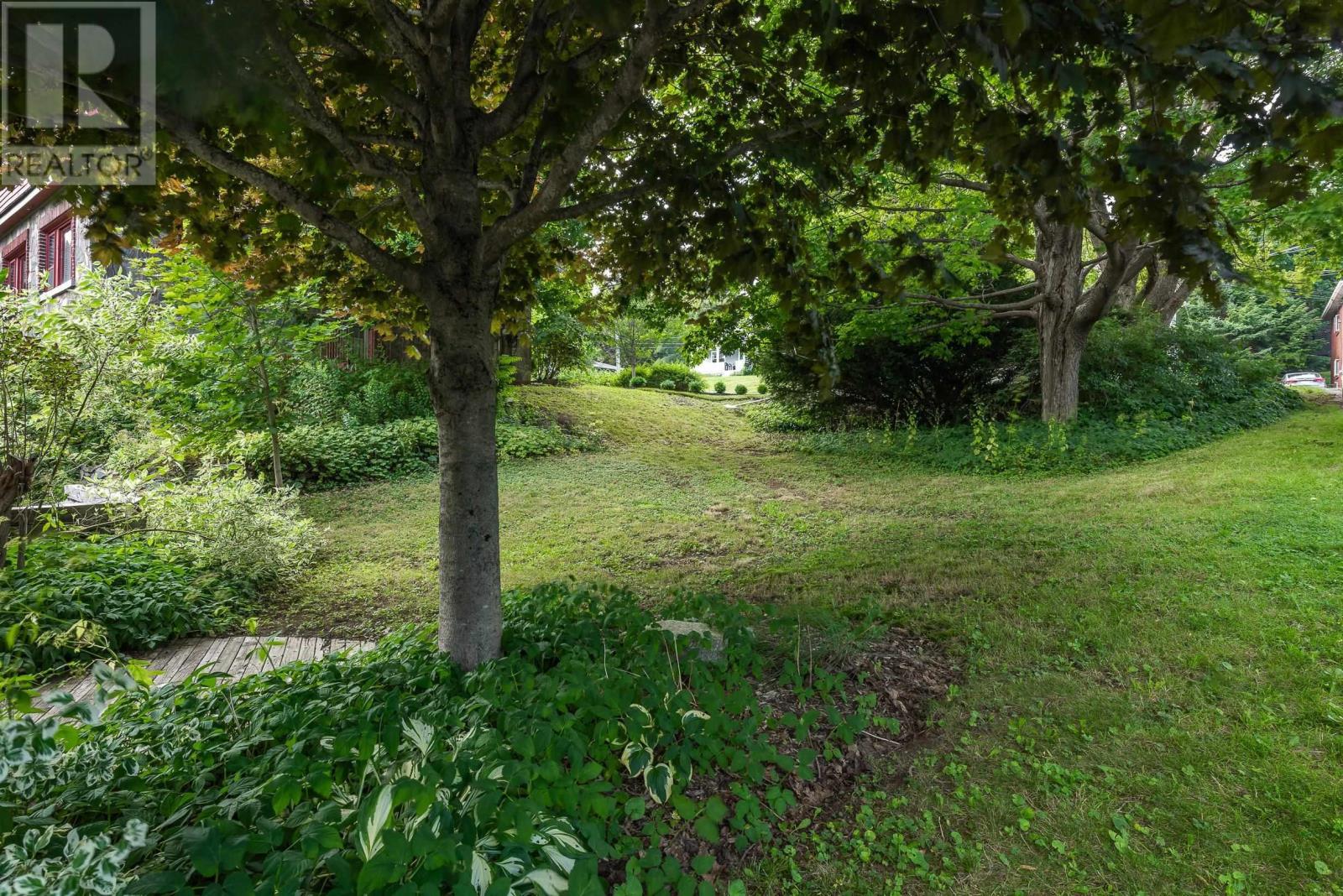 10b-2 Crichton Avenue, Dartmouth, Nova Scotia B3A 3R5 - Photo 6 - 202522375