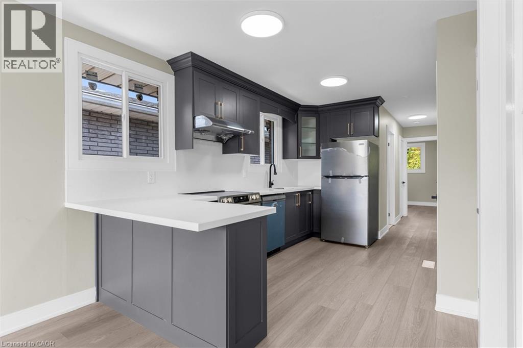 1965 Brampton Street, Hamilton, Ontario  L8H 3S6 - Photo 7 - 40771860