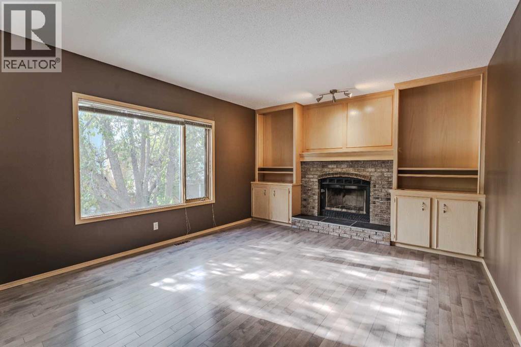 135 Canterbury Court Sw, Calgary, Alberta  T2W 6C1 - Photo 15 - A2261577