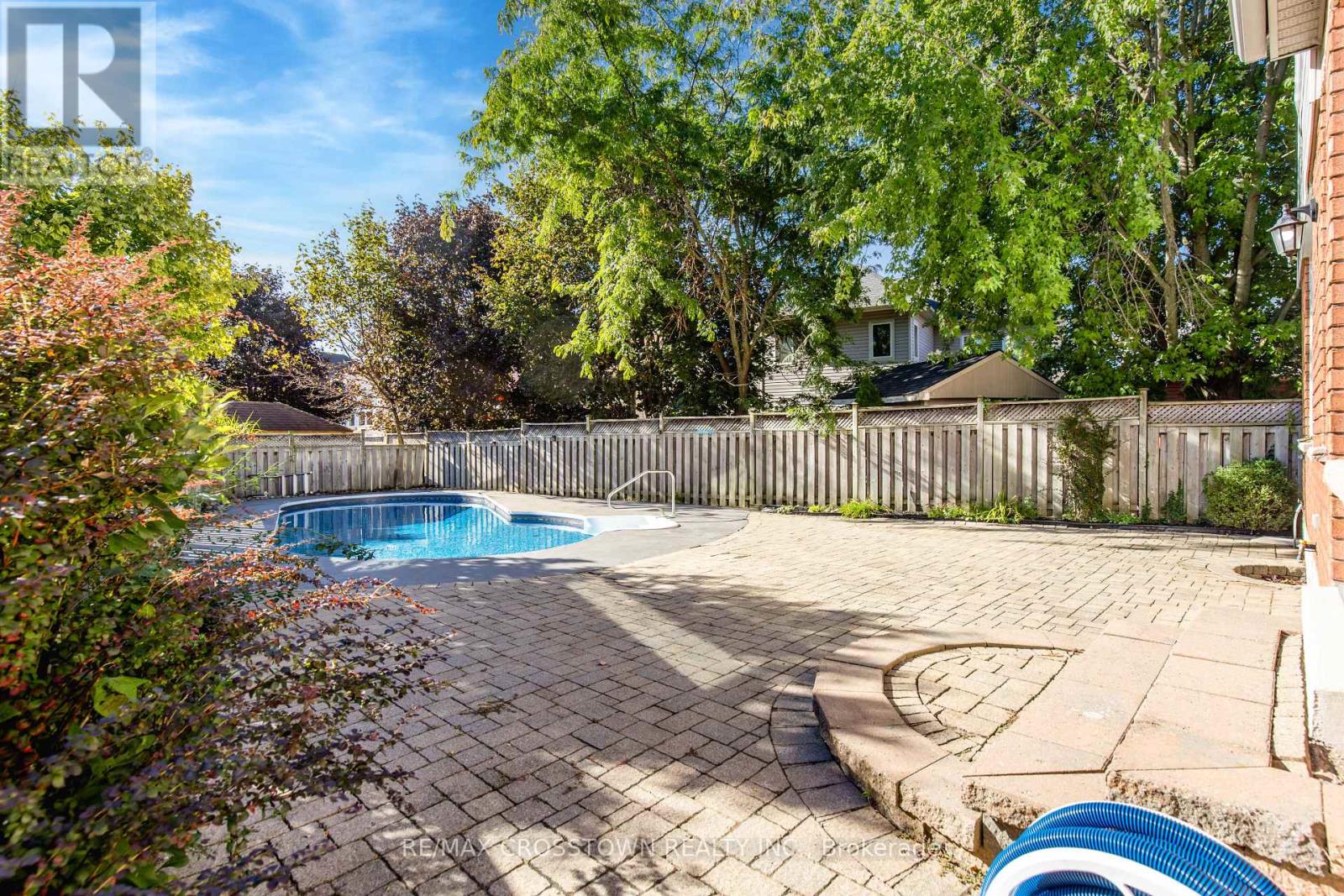 62 Windsor Crescent, Barrie (Innis-Shore), Ontario  L4N 0K4 - Photo 21 - S12598250