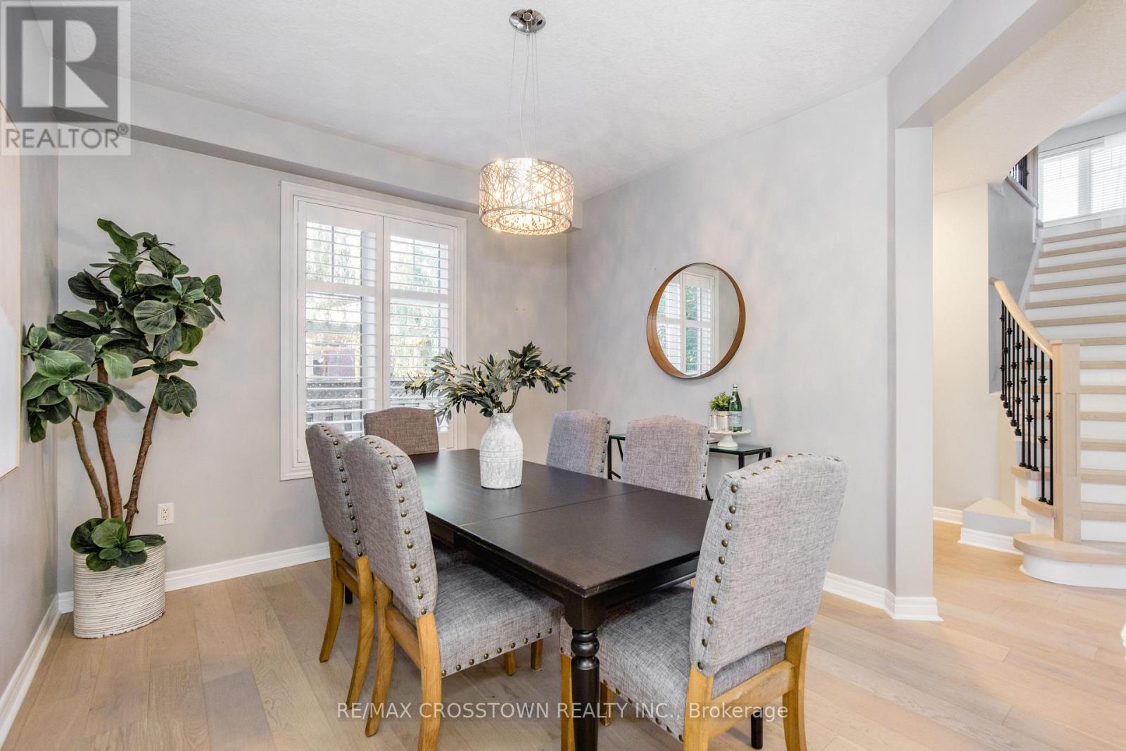 62 Windsor Crescent, Barrie (Innis-Shore), Ontario  L4N 0K4 - Photo 6 - S12598250