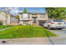 <div class="price">$1,179,999</div> 6661 141 Street, Surrey<br><div style="margin-bottom:8px;"><small>Century 21 Coastal Realty Ltd.</small></div><div class='bed_bath'>6 Bed | 3 Bath</div>