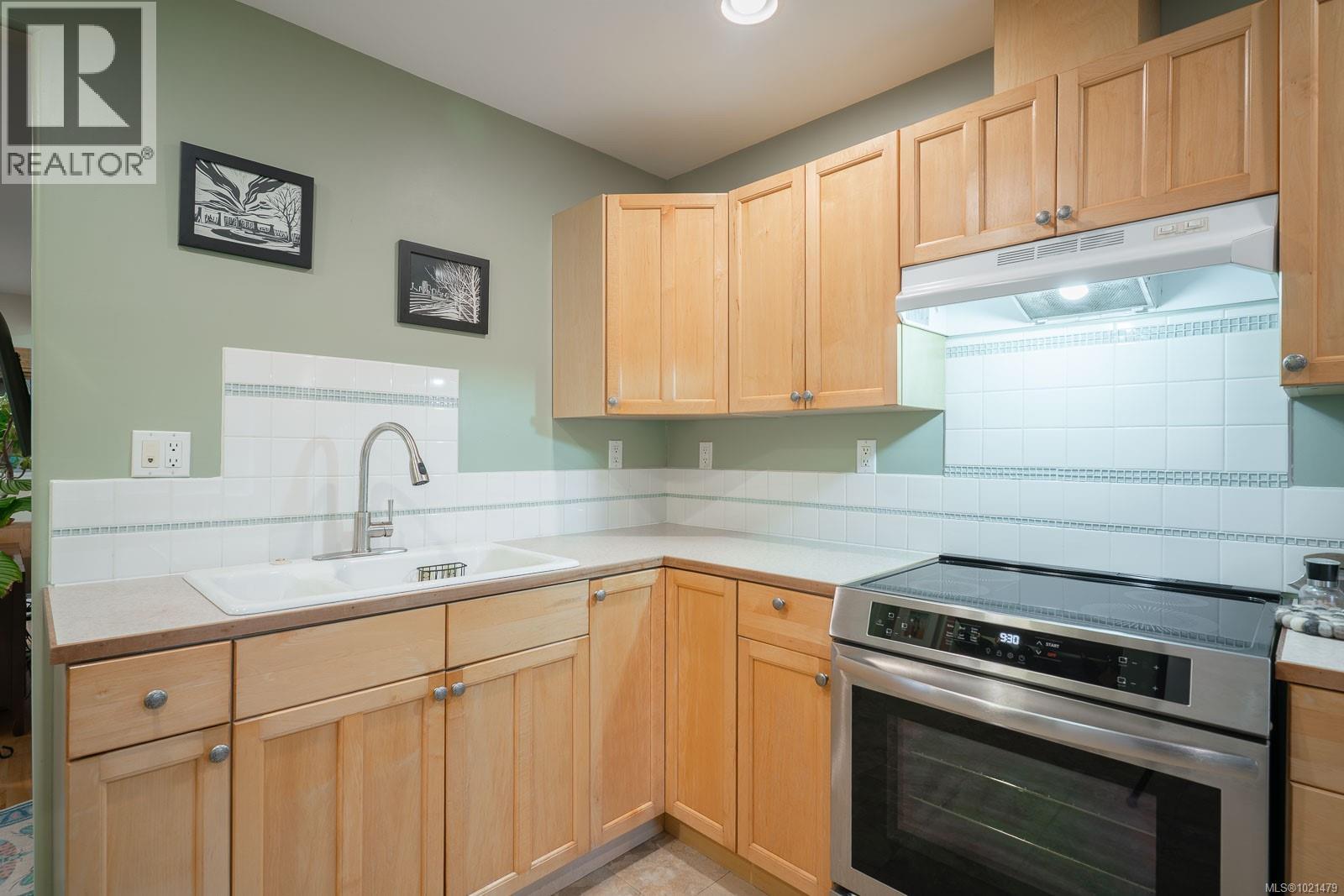 547 Seventh St, Nanaimo, British Columbia  V9R 1E9 - Photo 11 - 1021479