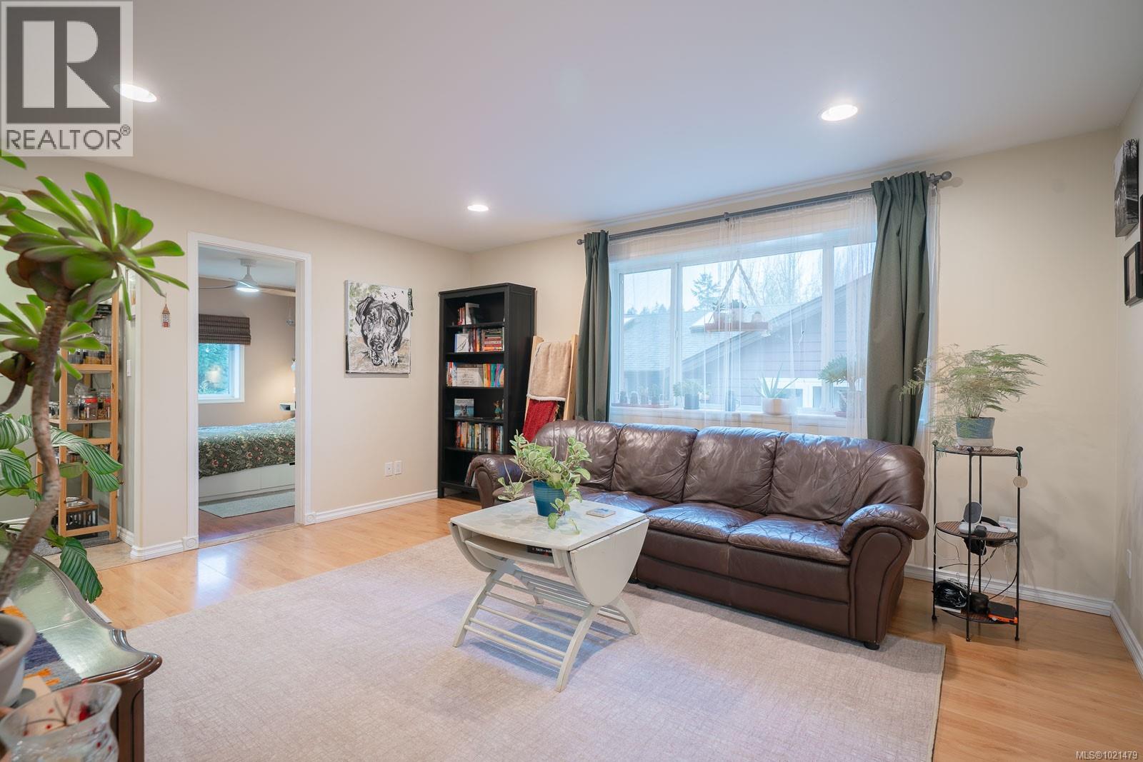 547 Seventh St, Nanaimo, British Columbia  V9R 1E9 - Photo 6 - 1021479