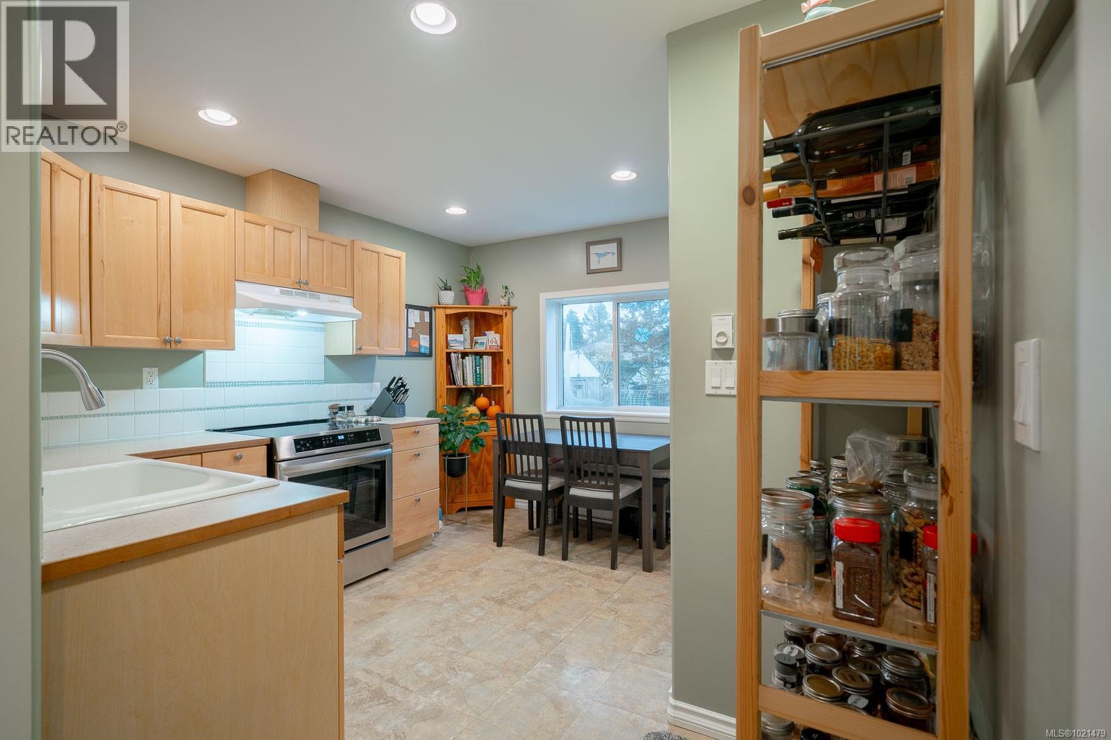 547 Seventh St, Nanaimo, British Columbia  V9R 1E9 - Photo 9 - 1021479