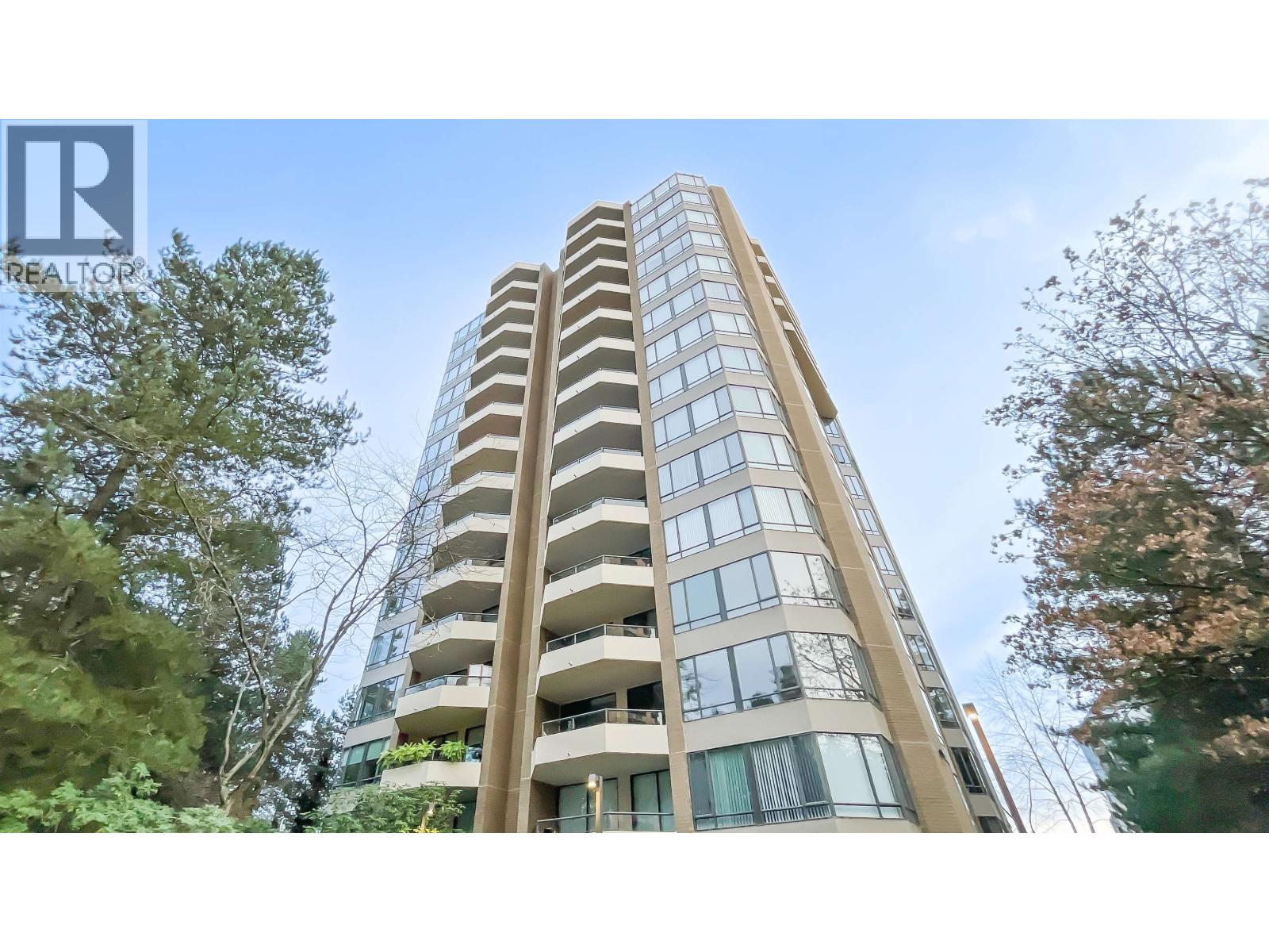 901 6282 KATHLEEN AVENUE, Burnaby, British Columbia