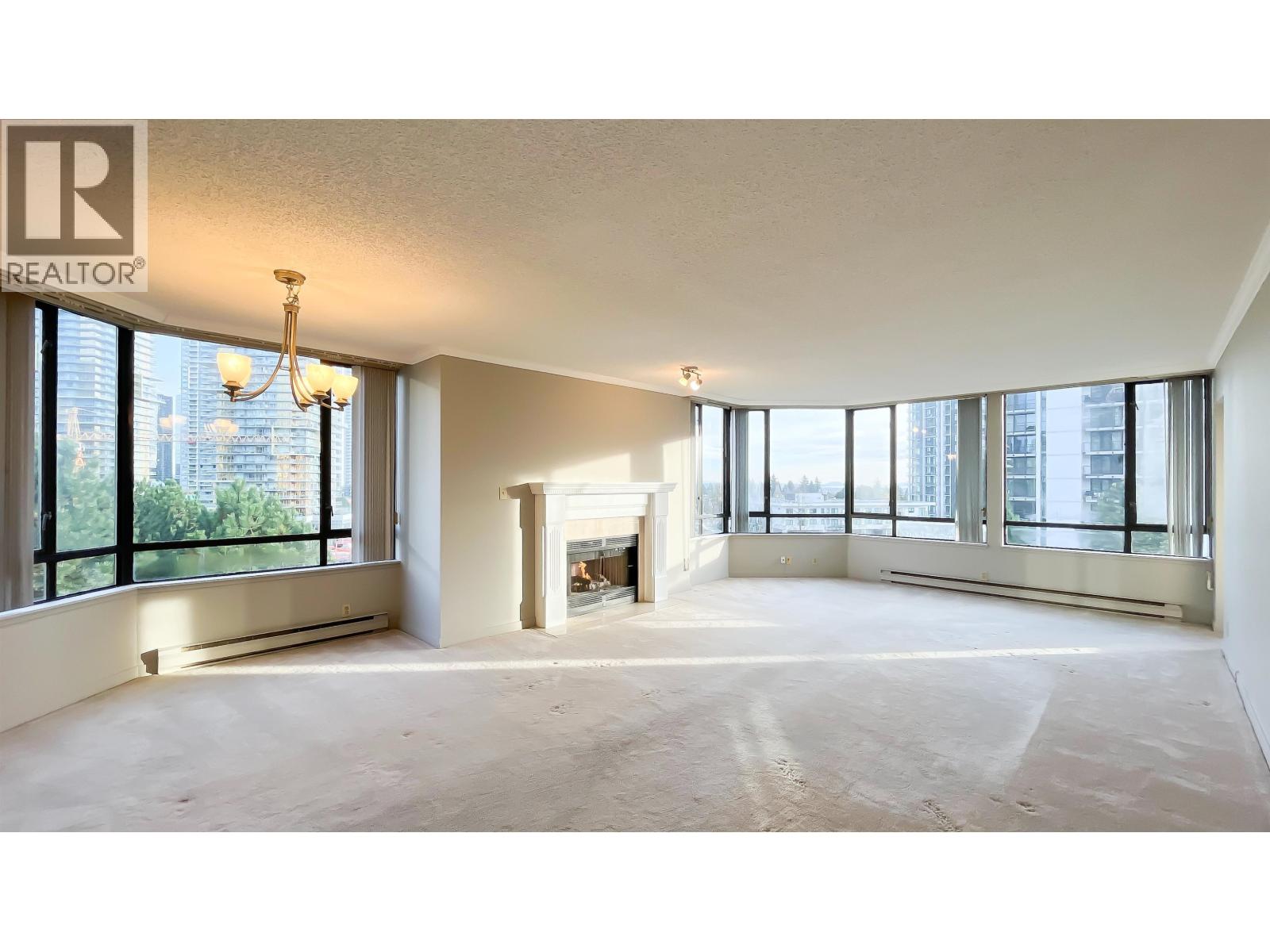 901 6282 Kathleen Avenue, Burnaby, British Columbia  V5H 4J4 - Photo 8 - R3071320