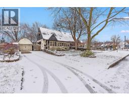 58 EASTVALE Place, Hamilton, Ontario