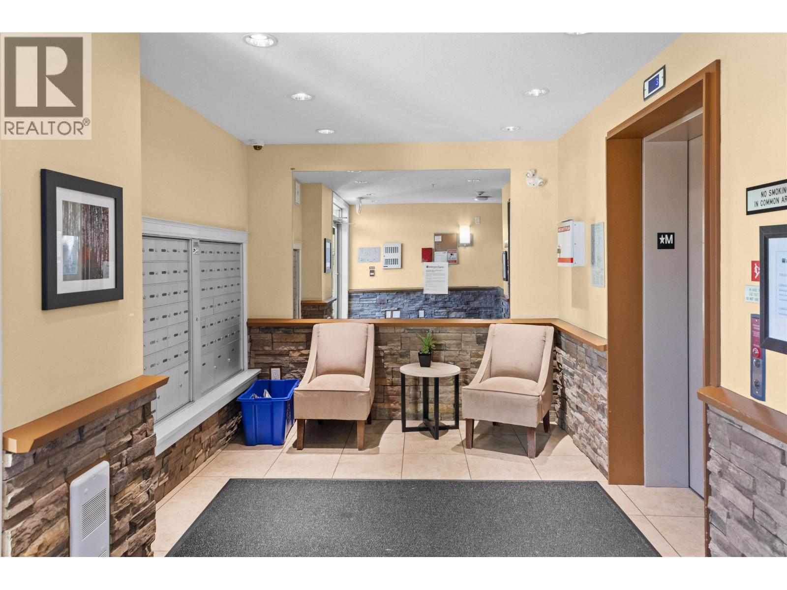 301 11887 Burnett Street, Maple Ridge, British Columbia  V2X 6P6 - Photo 32 - R3071606