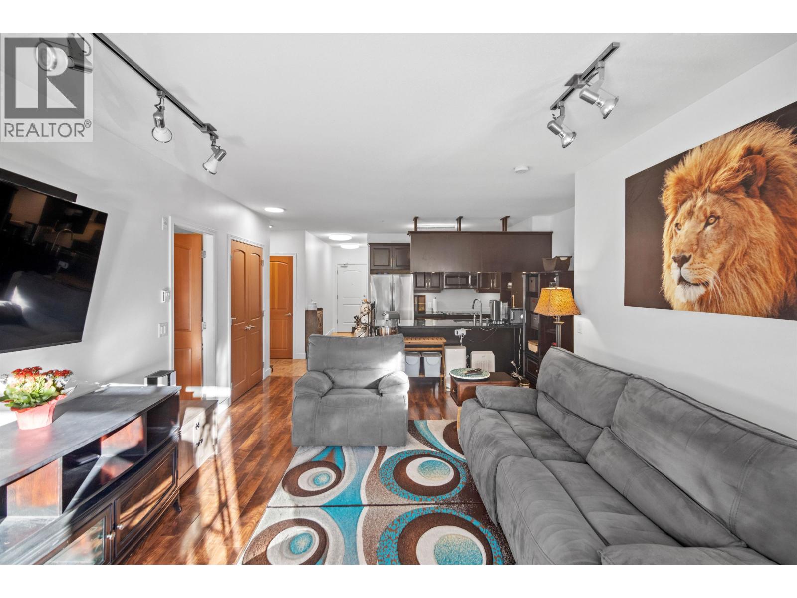 301 11887 Burnett Street, Maple Ridge, British Columbia  V2X 6P6 - Photo 11 - R3071606