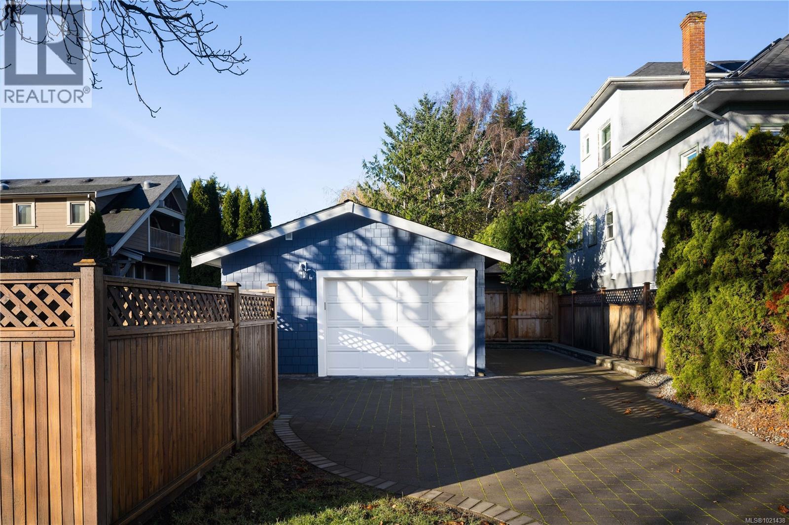 2194 Central Ave, Oak Bay, British Columbia  V8S 2R5 - Photo 31 - 1021438