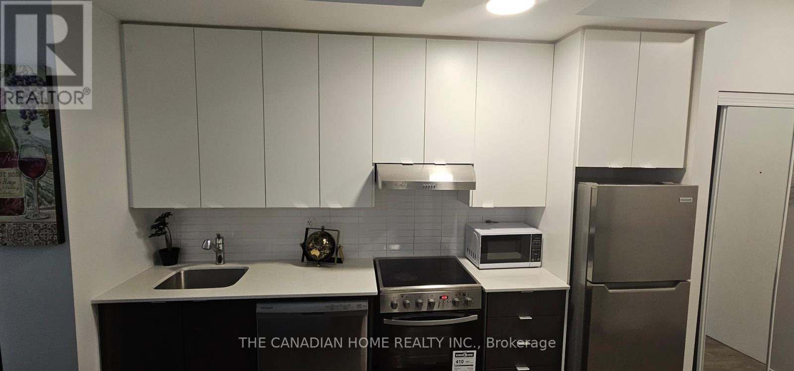 401 - 160 Canon Jackson Drive, Toronto, Ontario  M6M 0B6 - Photo 13 - W12598166