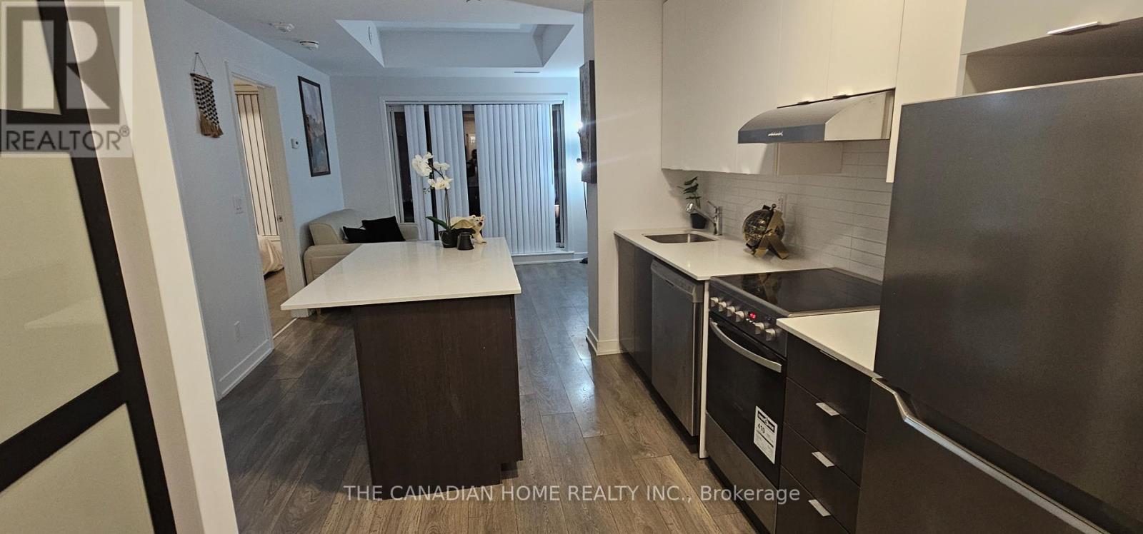 401 - 160 Canon Jackson Drive, Toronto, Ontario  M6M 0B6 - Photo 14 - W12598166