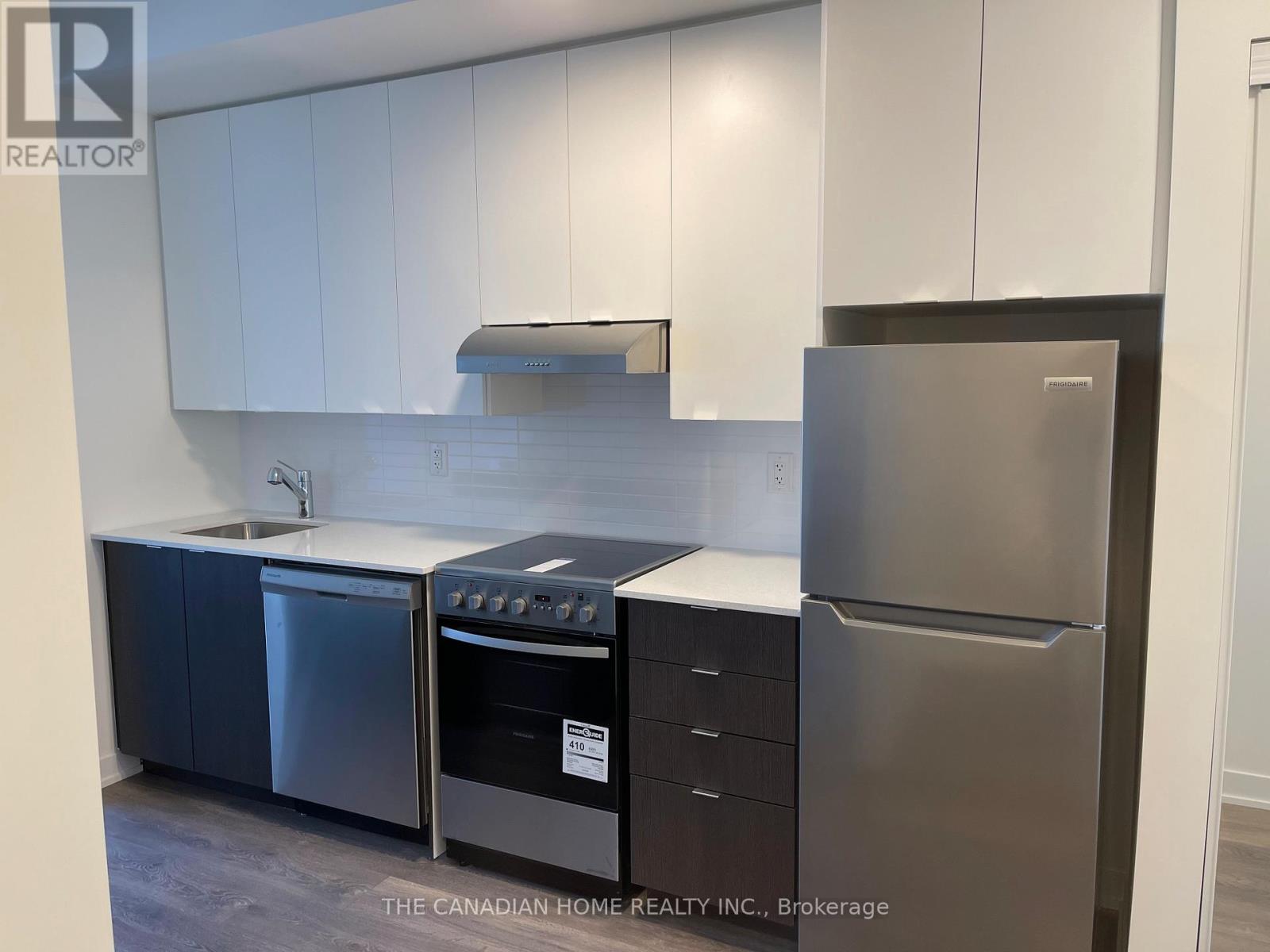 401 - 160 Canon Jackson Drive, Toronto, Ontario  M6M 0B6 - Photo 16 - W12598166