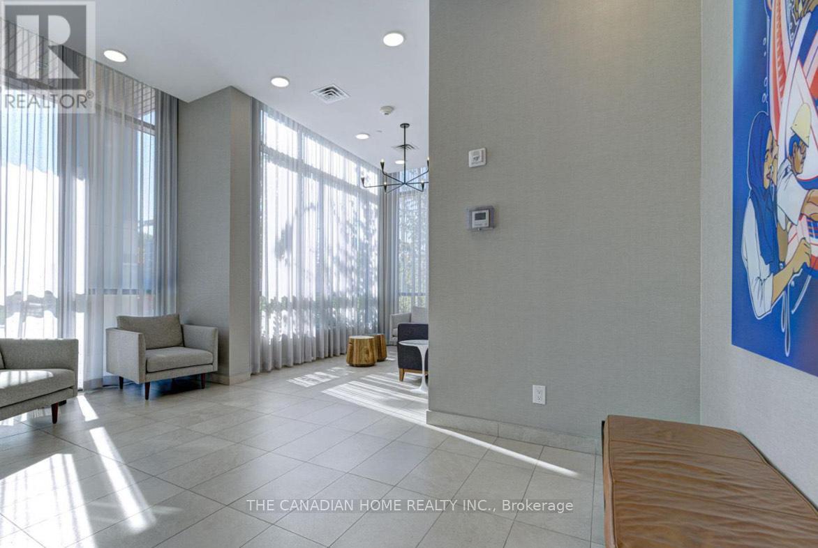 401 - 160 Canon Jackson Drive, Toronto, Ontario  M6M 0B6 - Photo 4 - W12598166