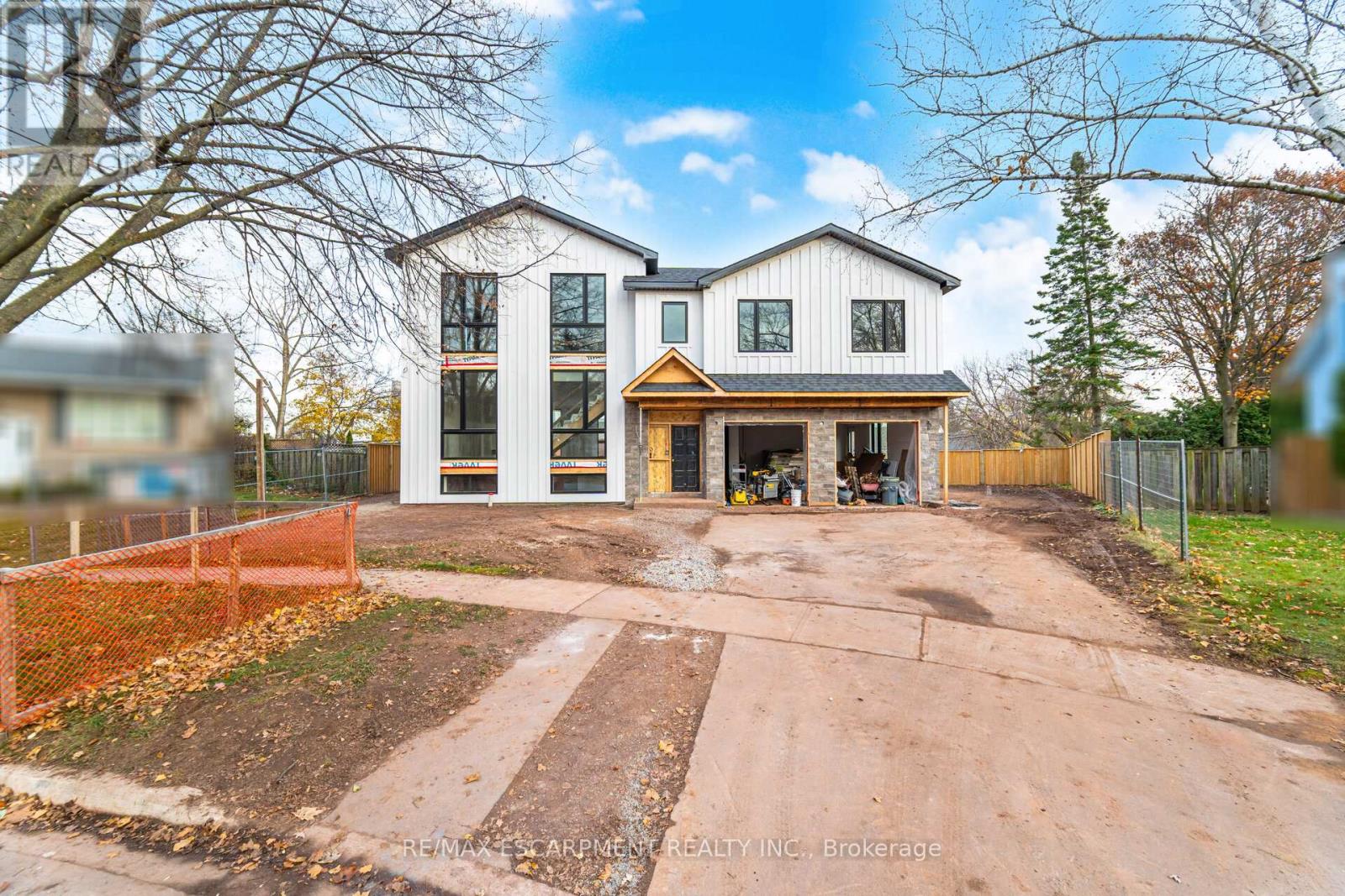 2488 BRIDGE ROAD, Oakville, Ontario