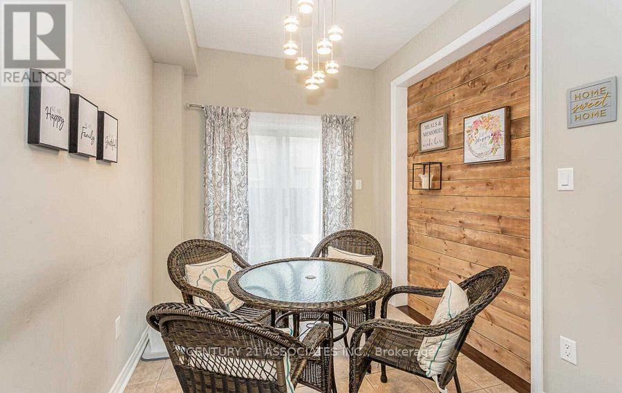 2449 Montagne Avenue, Oakville, Ontario L6M 0J5 - Photo 22 - W12591140