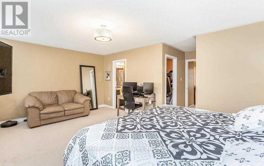 2449 Montagne Avenue, Oakville, Ontario L6M 0J5 - Photo 28 - W12591140