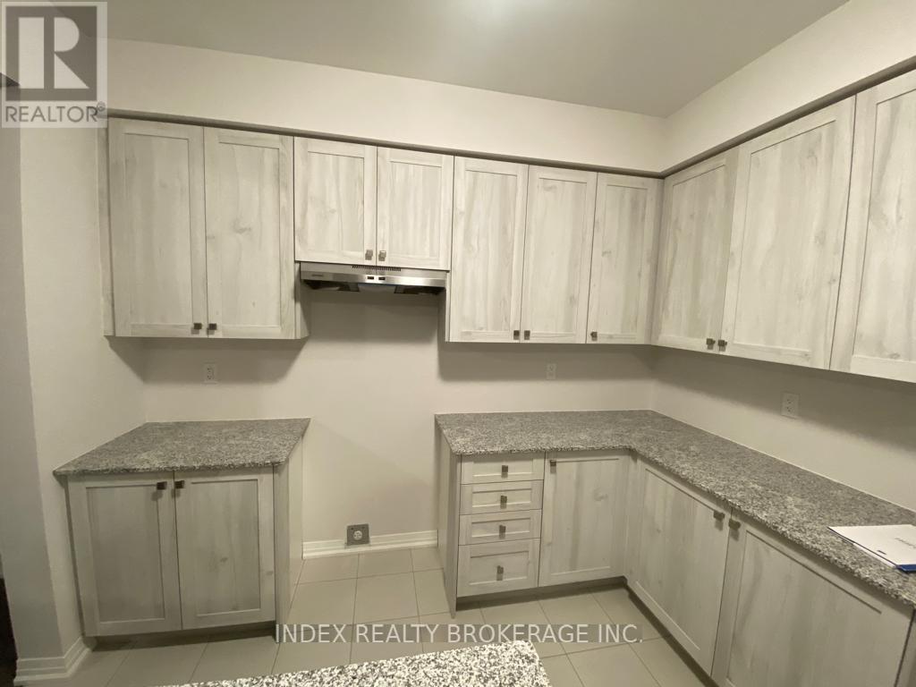 249 Rosebury Way, Hamilton, Ontario L0R 1W0 - Photo 12 - X12357329