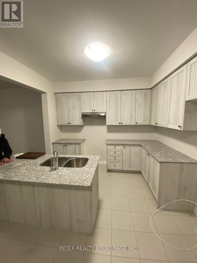 249 Rosebury Way, Hamilton, Ontario L0R 1W0 - Photo 11 - X12357329