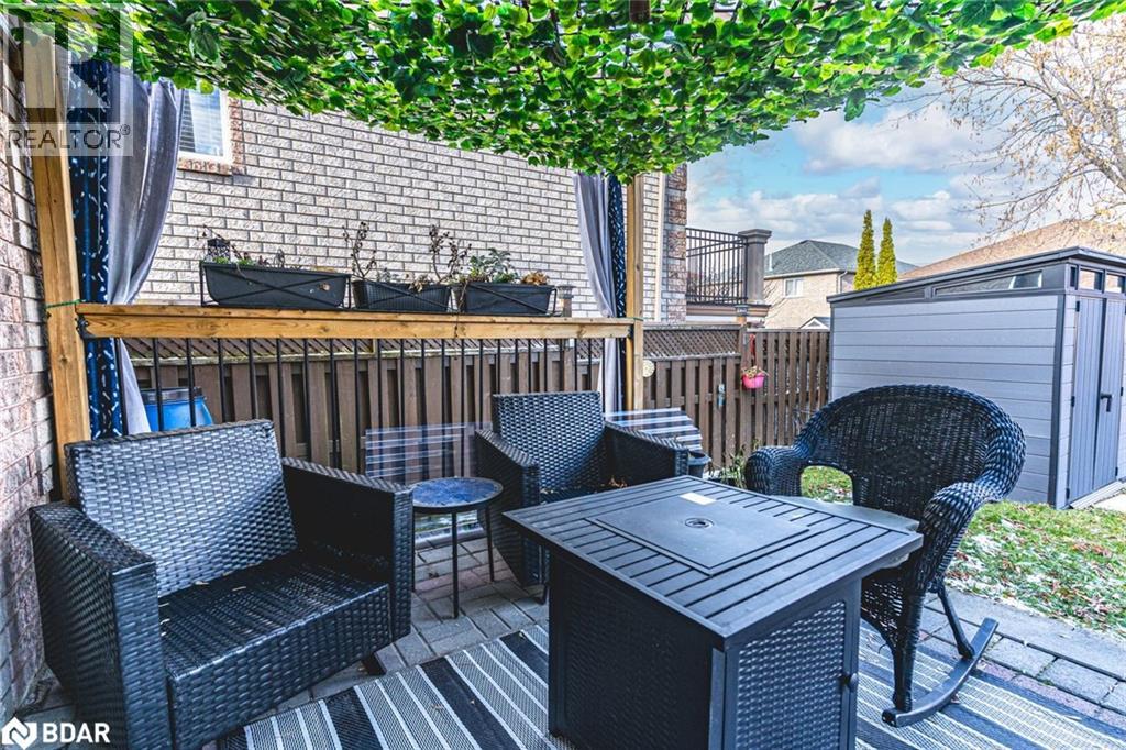 222 Country Lane, Barrie, Ontario  L4N 0W1 - Photo 11 - 40789827