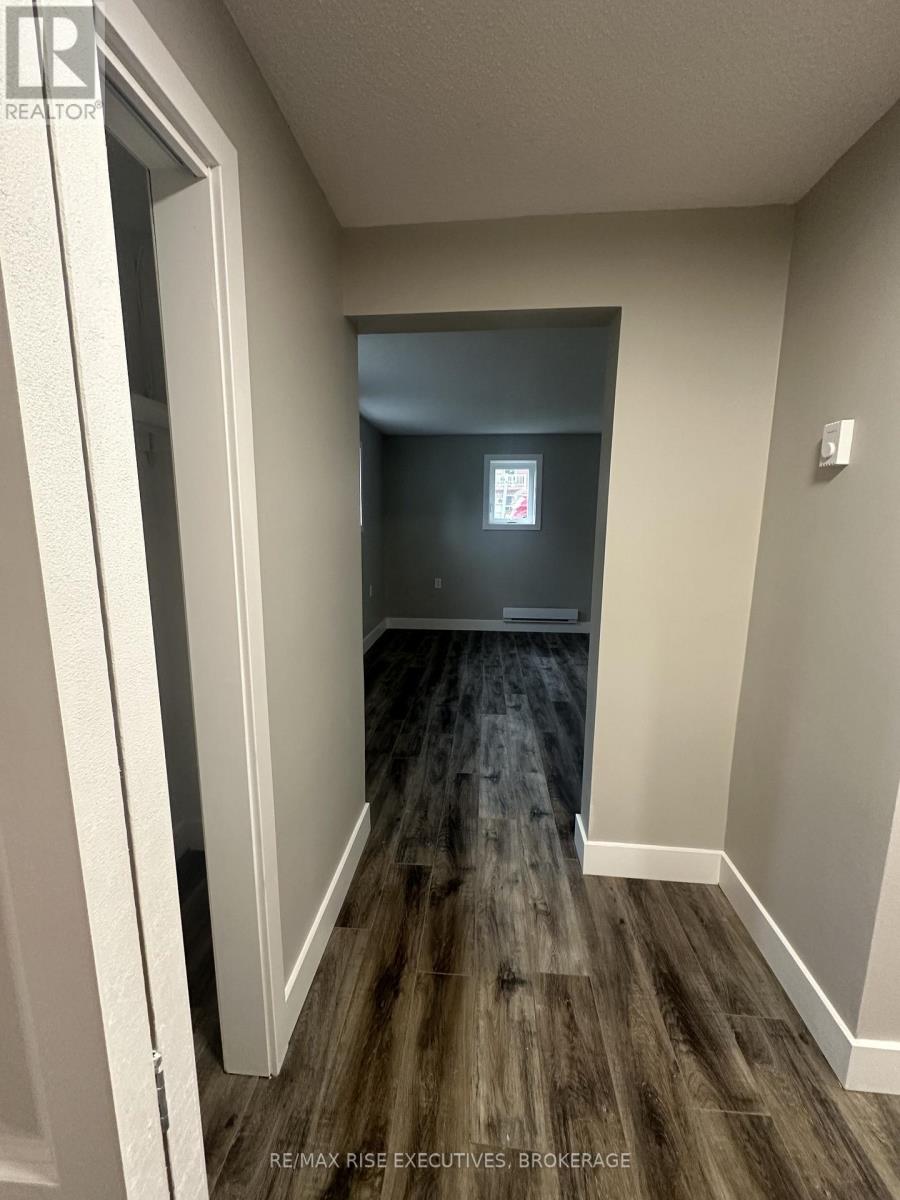 3 - 565 Emma Street, Gananoque, Ontario K7G 2Y6 - Photo 11 - X12598412