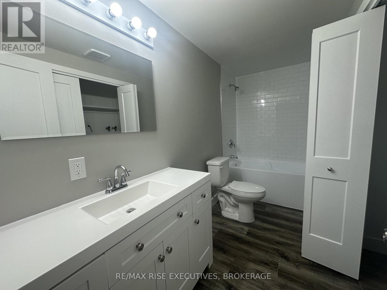 2 - 565 Emma Street, Gananoque, Ontario K7G 2Y6 - Photo 12 - X12598414