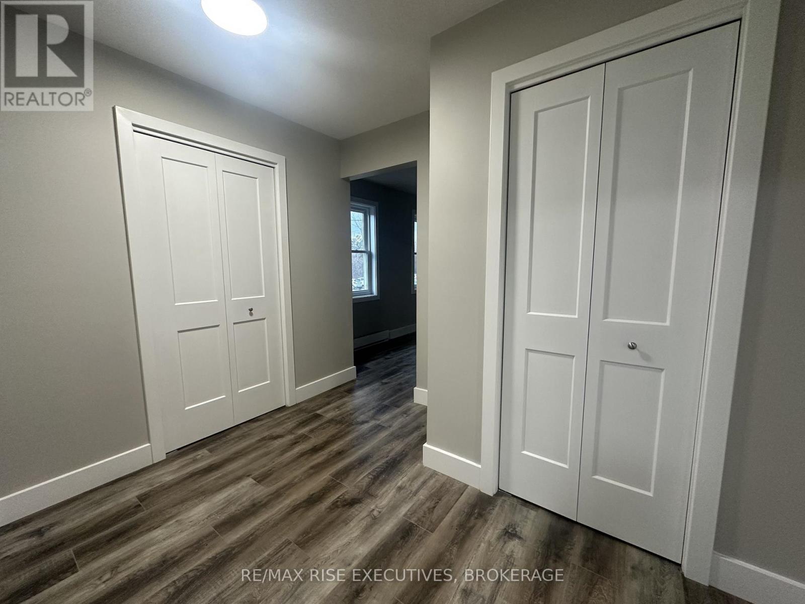 2 - 565 Emma Street, Gananoque, Ontario K7G 2Y6 - Photo 3 - X12598414