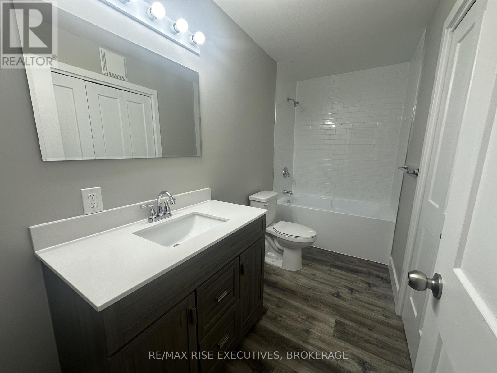 1 - 565 Emma Street, Gananoque, Ontario K7G 2Y6 - Photo 5 - X12598416