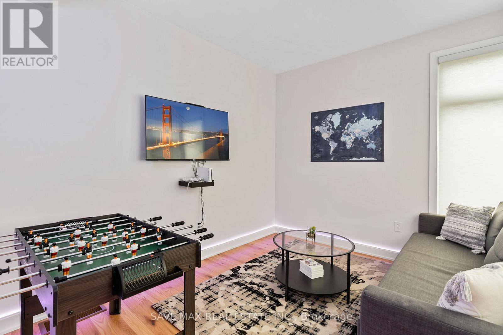 1049 Greensview Drive, Lake Of Bays, Ontario  P1H 0K1 - Photo 21 - X12598162