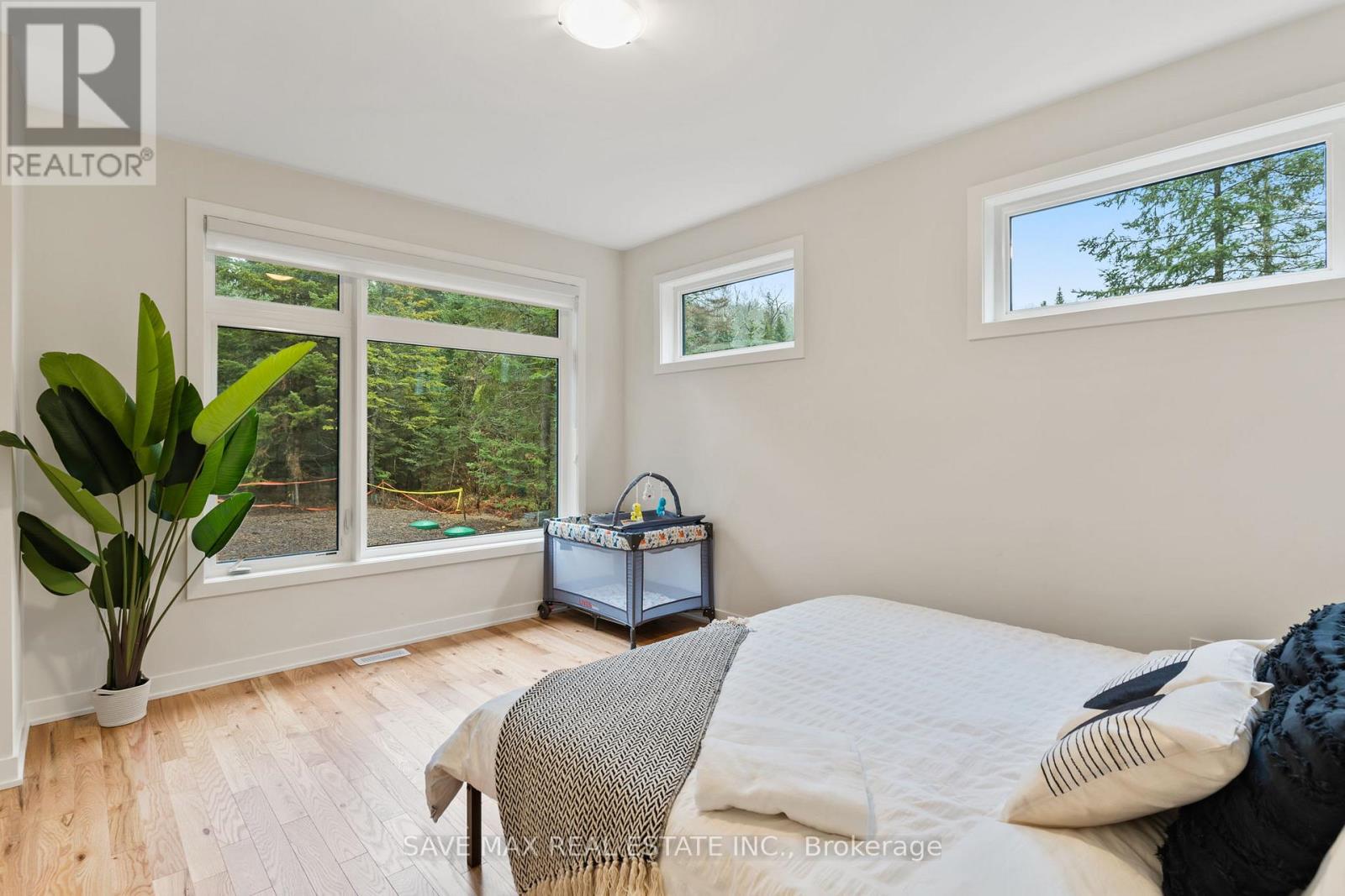 1049 Greensview Drive, Lake Of Bays, Ontario  P1H 0K1 - Photo 34 - X12598162