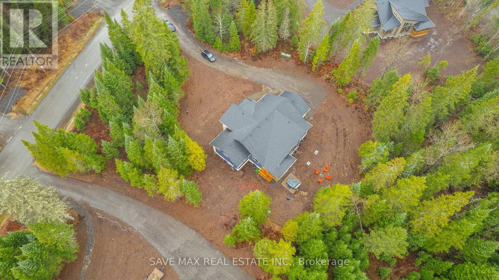 1049 Greensview Drive, Lake Of Bays, Ontario  P1H 0K1 - Photo 45 - X12598162