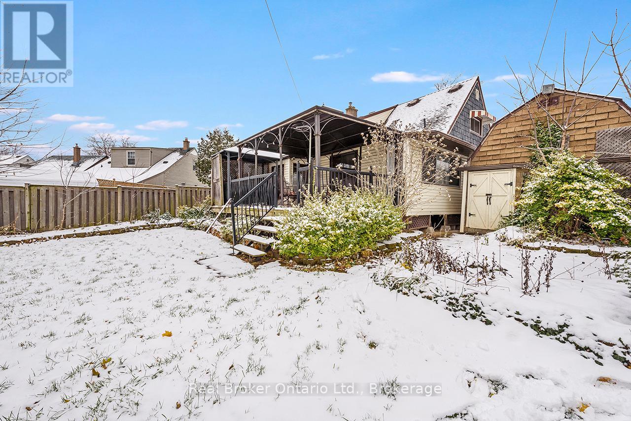 58 Eastvale Place, Hamilton, Ontario  L8H 1P1 - Photo 35 - X12598426