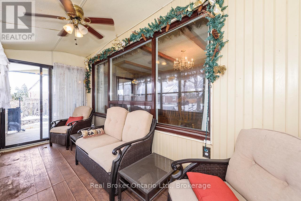 58 Eastvale Place, Hamilton, Ontario  L8H 1P1 - Photo 30 - X12598426