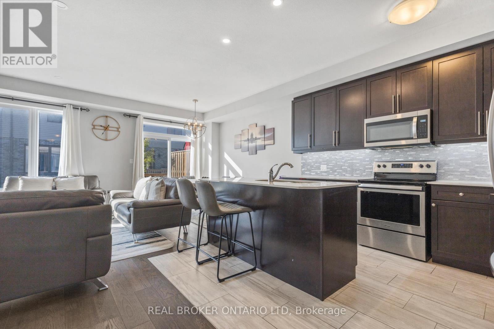 43 - 1960 Dalmagarry Road, London North, Ontario  N6G 0T8 - Photo 6 - X12598292