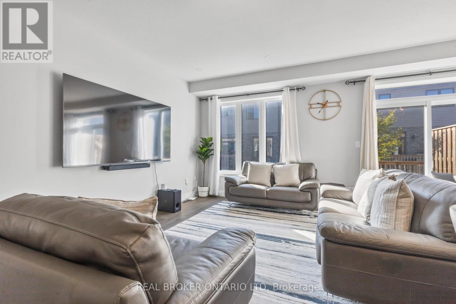 43 - 1960 Dalmagarry Road, London North, Ontario  N6G 0T8 - Photo 9 - X12598292