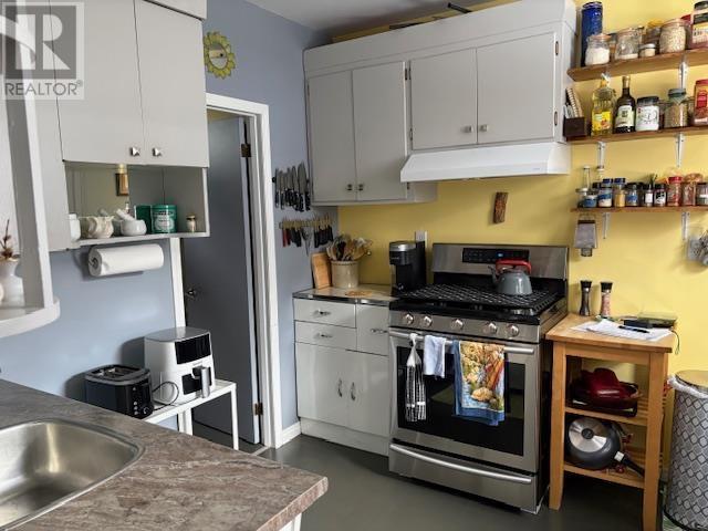 411 Southern Ave, Thunder Bay, Ontario  P7C 2T8 - Photo 9 - TB253595