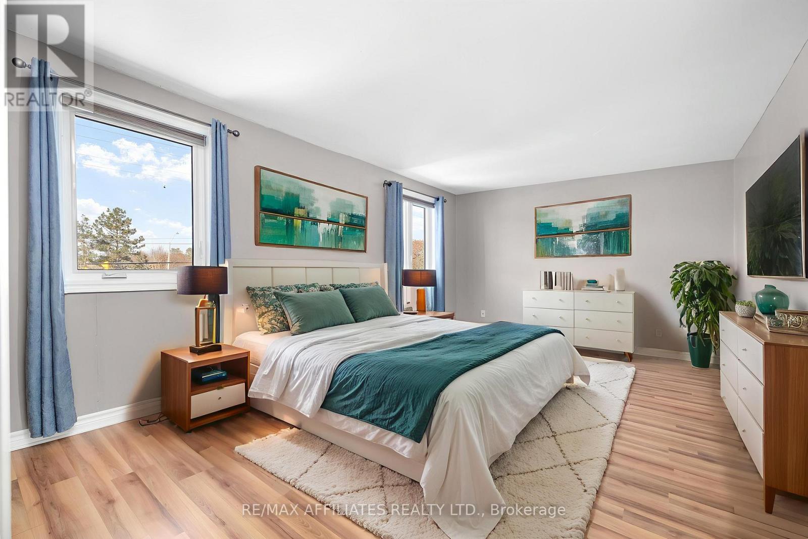 2 Shadow Court, Ottawa, Ontario  K2H 9E4 - Photo 20 - X12598314