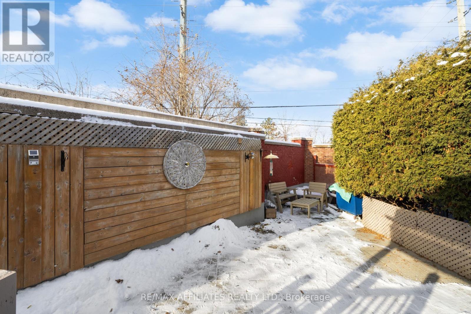 2 Shadow Court, Ottawa, Ontario  K2H 9E4 - Photo 37 - X12598314