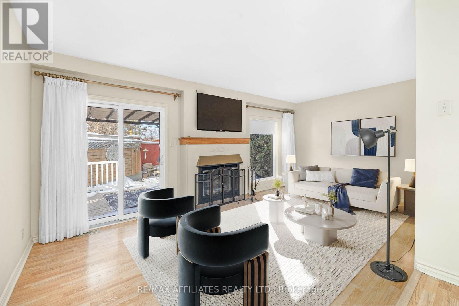 2 Shadow Court, Ottawa, Ontario  K2H 9E4 - Photo 7 - X12598314