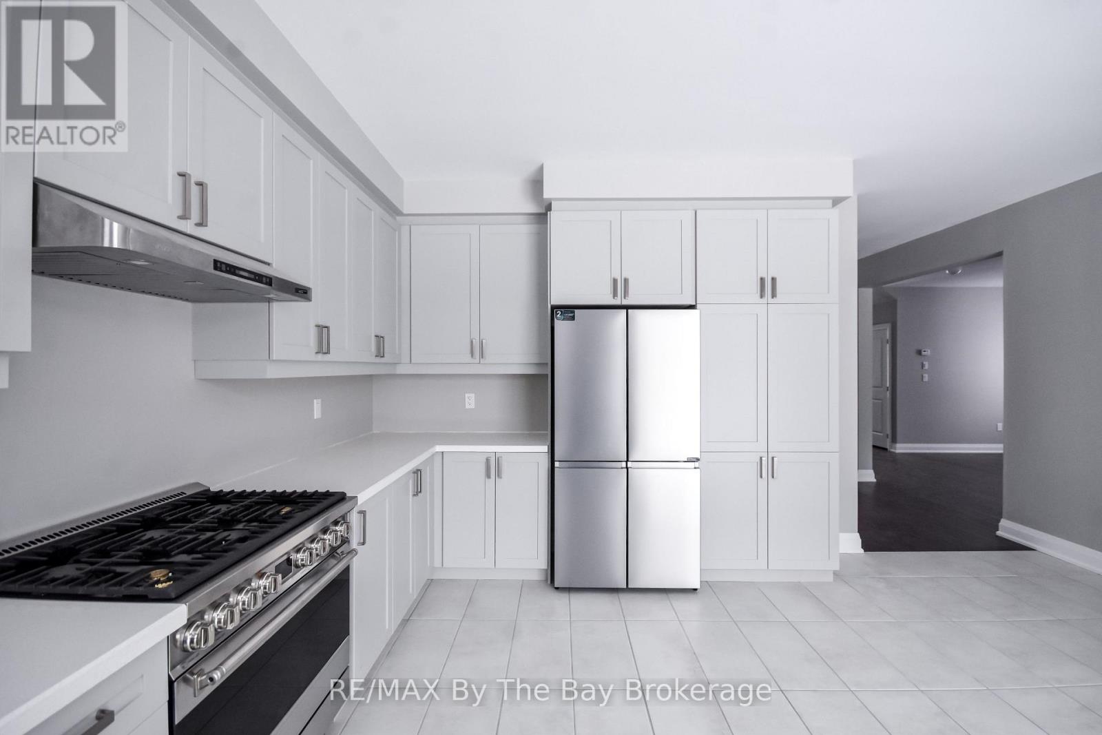 30 Misty Ridge Road, Wasaga Beach, Ontario  L9Z 0R8 - Photo 14 - S12598194