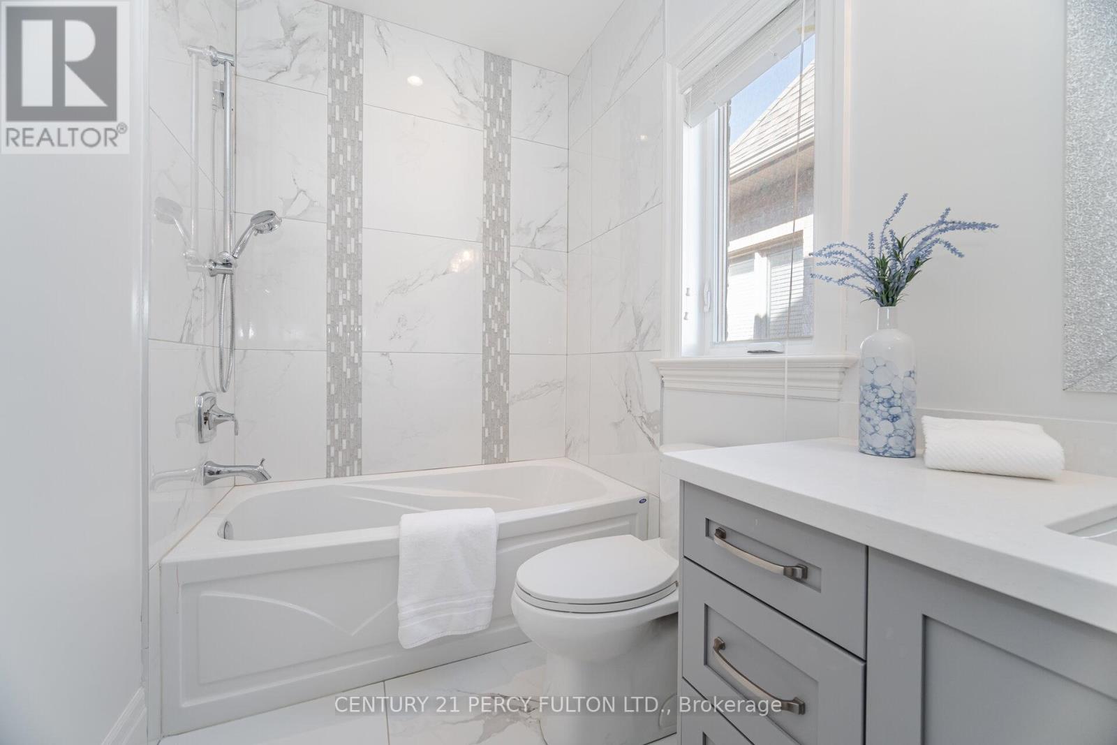 1738 Rockwood Drive, Pickering, Ontario  L1V 7G8 - Photo 25 - E12451697